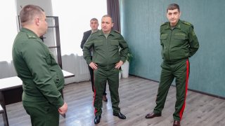 Активизировать борьбу с незаконным использованием недр и вырубкой деревьев, браконьерством: председатель Следственного комитета Артур Погосян с рабочим визитом посетил следственные подразделения Сюникского марза